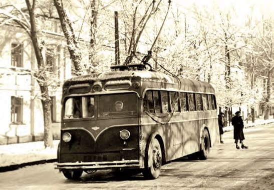 ЯТБ-5 в Алма-Ате, 1947 г.